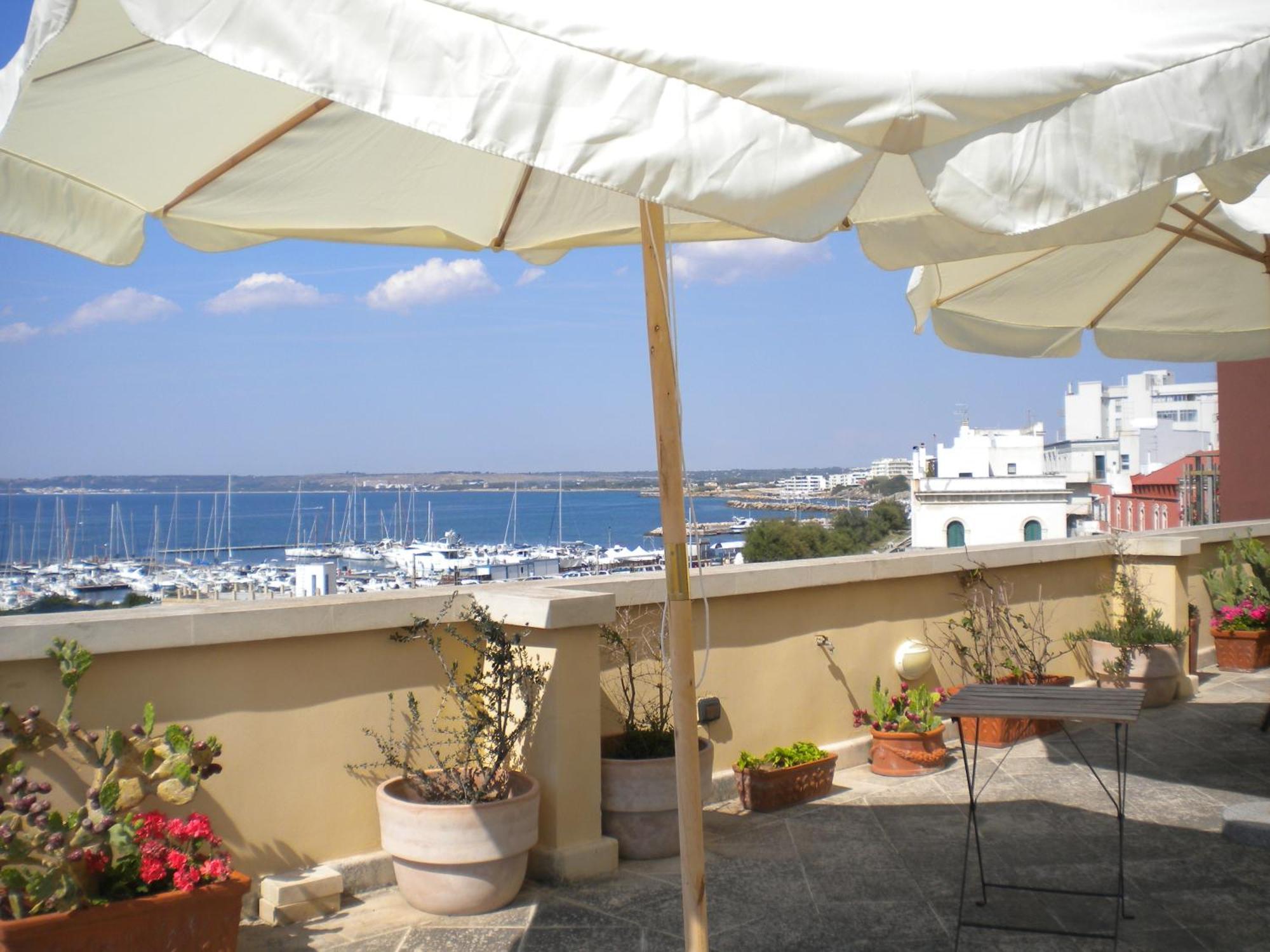 Palazzo Vergine - By Inside Salento Gallipoli Dış mekan fotoğraf